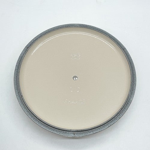 ルクルーゼ LE CREUSET ココットロンド 両手鍋 メレンゲ シルバーツマミ 22cm 鋳物 フランス ●