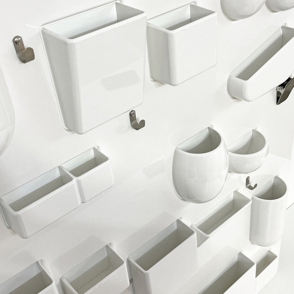 ヴィトラ vitra ウーテンシロ1 Uten.Silo 1 ホワイト 壁掛け収納 ウォールシェルフ インゴ・マウラー & ドロシー・ベッカー ミッドセンチュリー スペースエイジ ●
