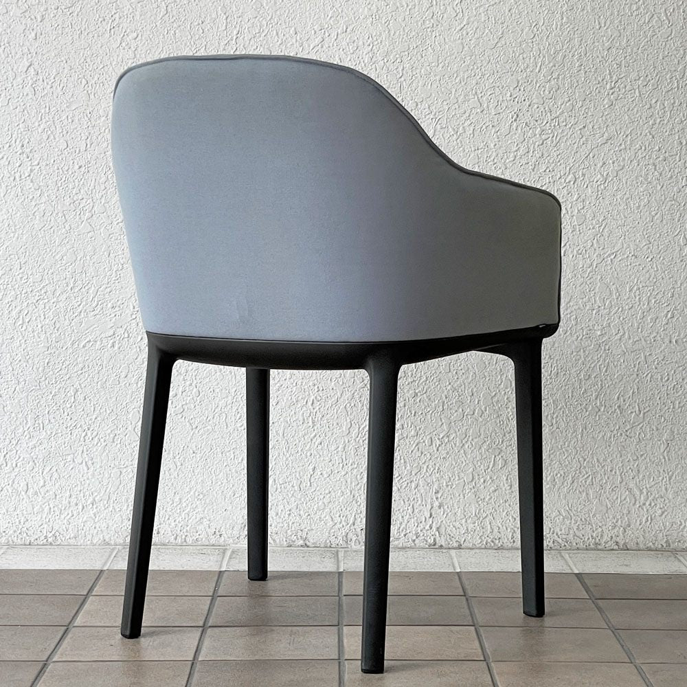 ヴィトラ Vitra ソフトシェル SOFTSHELL アームチェア 4レッグベース ロナン＆エルワン・ブルレック ライトグレー 定価111,100円 ◇
