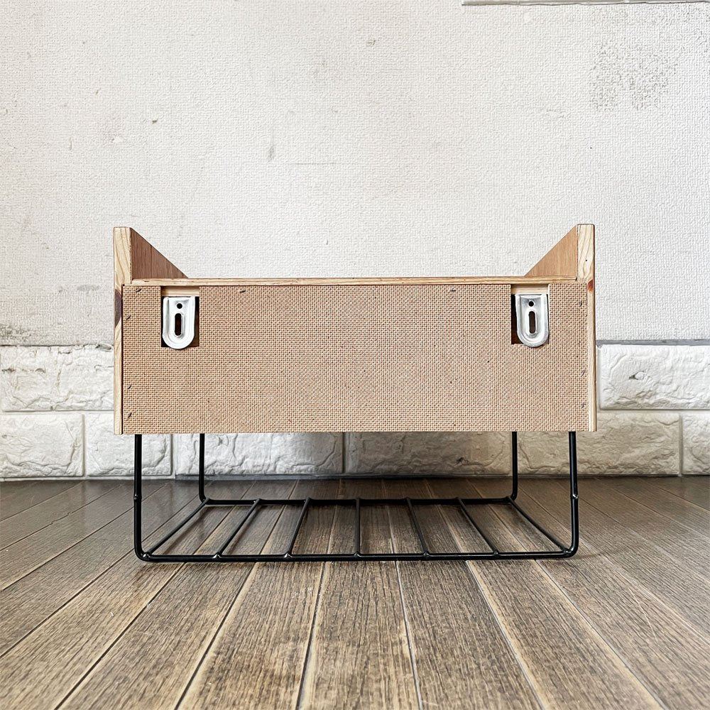 スウェーデンビンテージ Swedish Vintage チーク材 ウォールシェルフ 1ドロワー スチールワイヤーラック付 W34.5cm 壁掛け棚 北欧家具 ◎