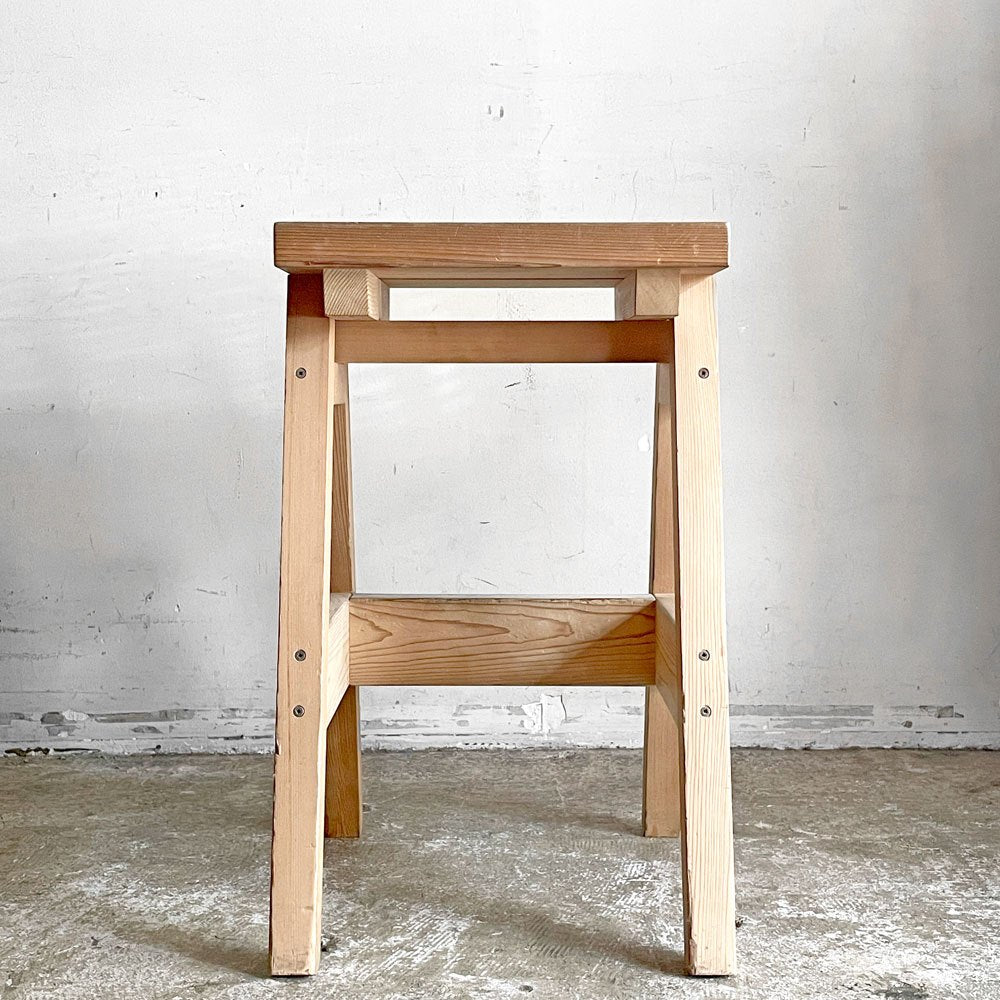 石巻工房 Ishinomaki Laboratory 石巻 ハイスツール ISHINOMAKI HIGH STOOL ウェスタンレッドシダー材 芦沢 啓治 H55 クラフト家具 ■