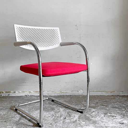 ヴィトラ vitra ビザビ2 Visavis2 アームチェア デスクチェア ホワイト/レッド系 カンティレバー スタッキング可能 アントニオ・チッテリオ A ■