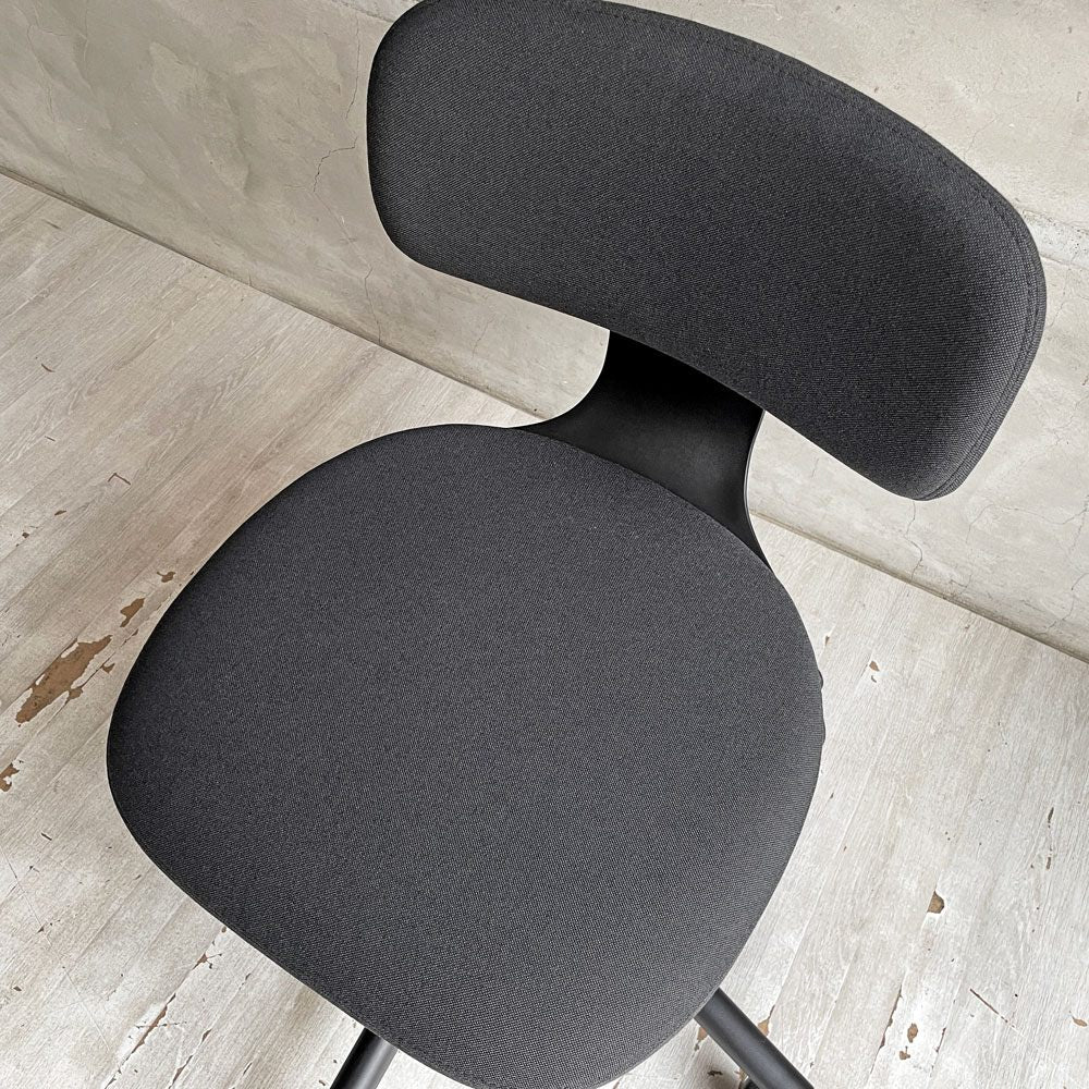 ヴィトラ vitra ルーキー Rookie デスクチェア キャスターチェア コンスタンチン・グルチッチ ダークグレー シンプルデザイン 定価￥78,100- ♪