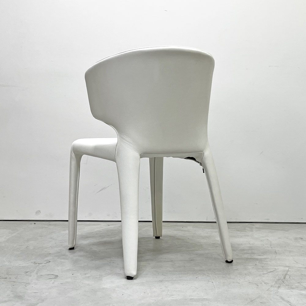 カッシーナ Cassina オラ 367 HOLA アームチェア 本革 フルレザー ホワイト ハンス・ウェッツスタイン 定価￥374,000- B ●