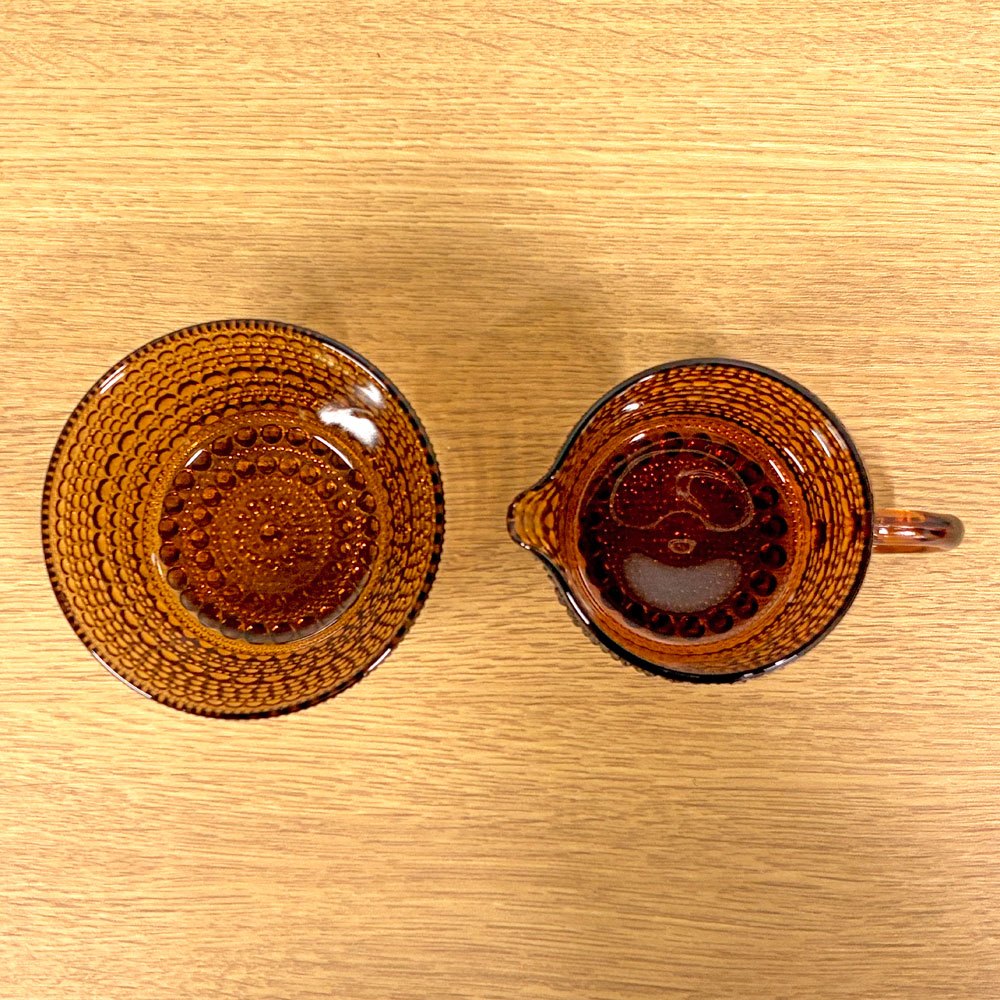 ヌータヤルヴィ Nuutajarvi カステヘルミ Kastehelmi シュガー＆クリーマー ブラウン オイバ・トイッカ ビンテージ 北欧食器 ◎