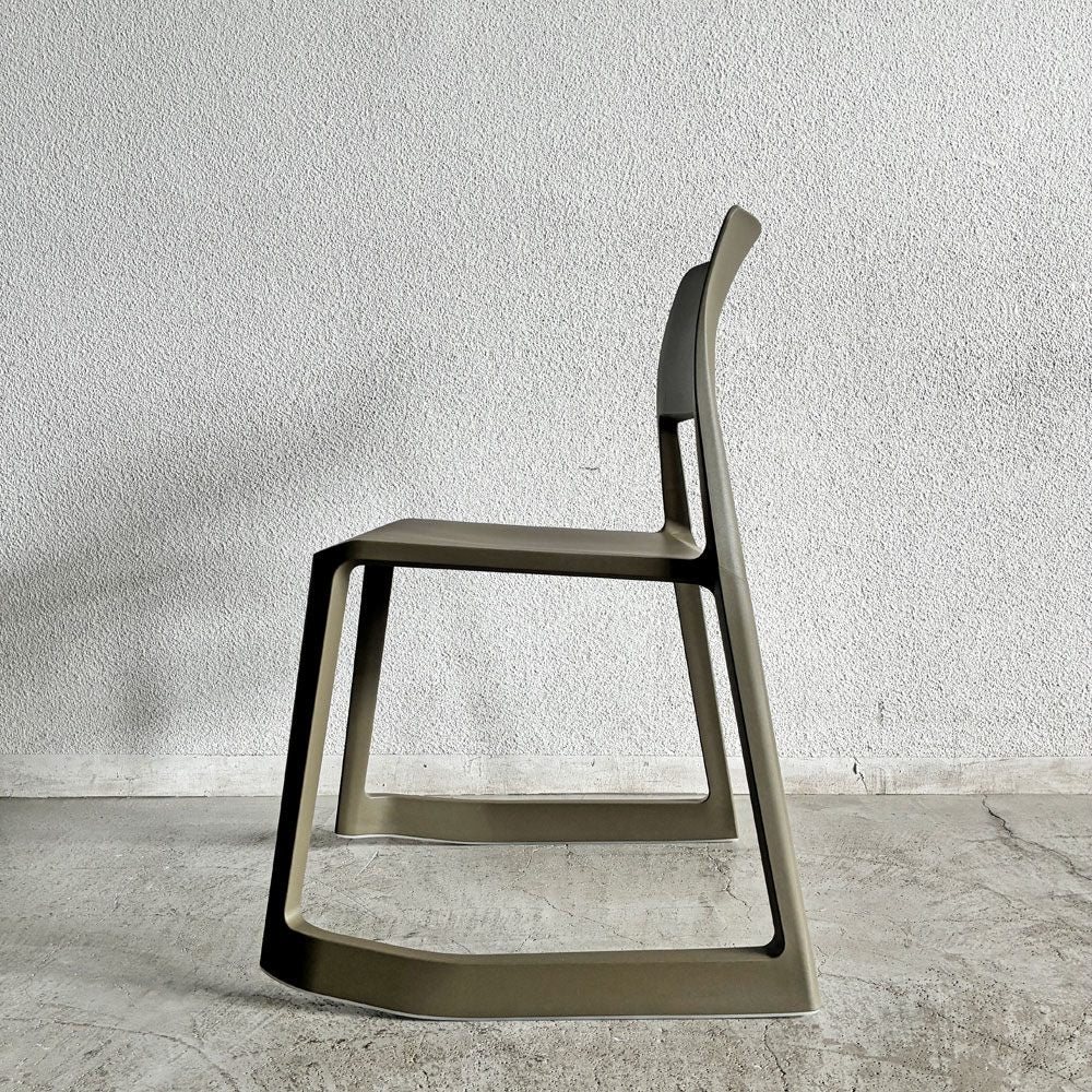 ヴィトラ Vitra ティプトン Tip Ton ワークチェア ダイニングチェア デスクチェア オリーブ スタッキング チルト機能 現行定価￥47,300- 未使用保管品 A 〓