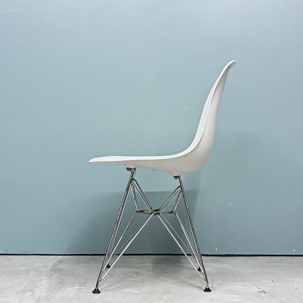 ハーマンミラー Herman Miller サイドシェルチェア ポリプロピレン製 エッフェルベース ホワイト C&R イームズ ミッドセンチュリー ◎