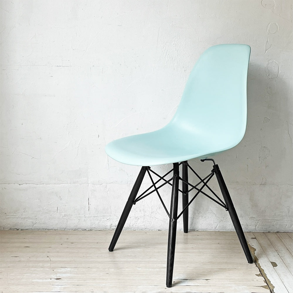 ハーマンミラー HermanMiller サイドシェルチェア ドゥエルレッグ DSW アクアスカイ × エボニー ポリプロピレン製 イームズ ミッドセンチュリー ★