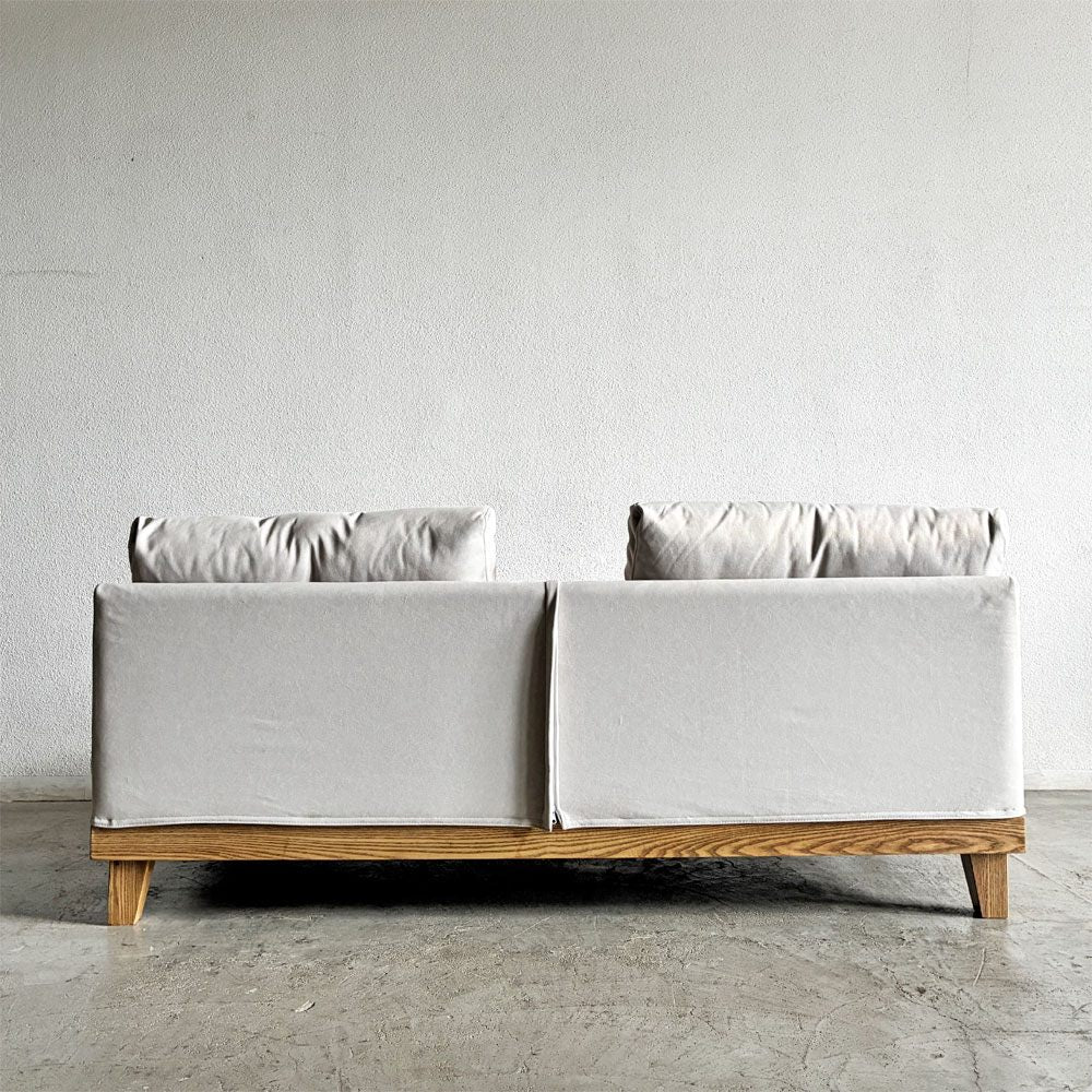 ペットと PETTO フラッフィル フラッフィーソファ Fluffy Sofa 3人掛けソファ W182cm ストーンホワイト アッシュ材 スロープ付 ペット対応 関家具 テーブル欠品 定価￥139,800- 〓