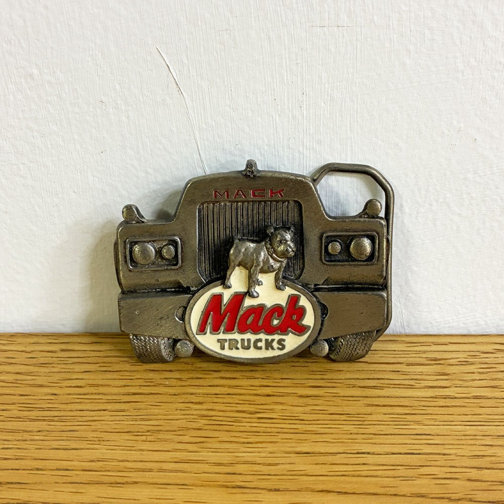 マックトラックス Mack Trucks ブルドッグ ベルトバックル グレートアメリカンバックル Great American Buckle Co. トラックフェイス 1970～1980年代 米国 USビンテージ ●