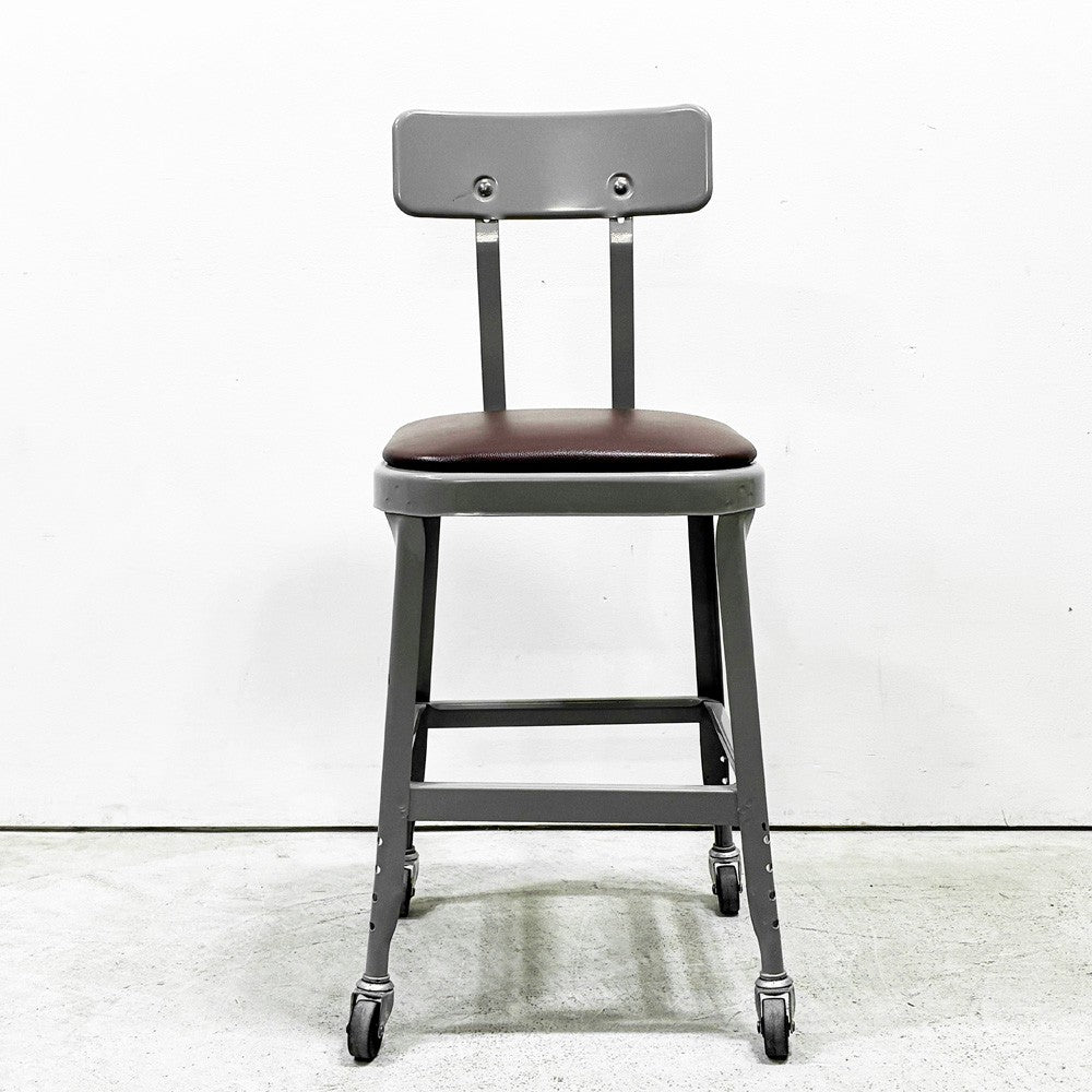 リオン LYON ファクトリー チェア FACTORY CHAIR グレー バックレスト クッション PVCレザー キャスター パシフィックファニチャーサービス P.F.S取扱 廃番 ●