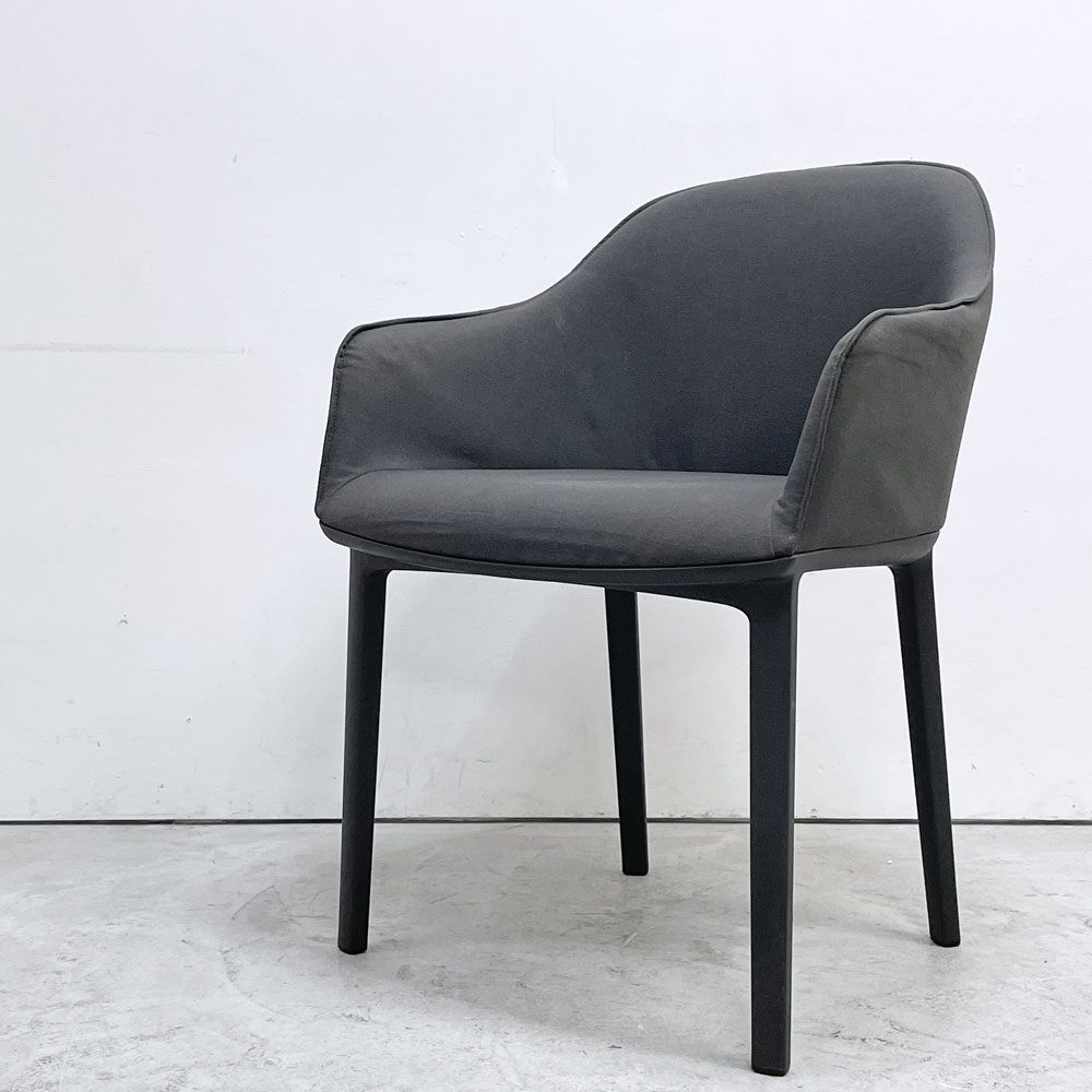 ヴィトラ Vitra ソフトシェル SOFTSHELL アームチェア 4レッグベース ロナン＆エルワン・ブルレック ダークグレー 定価111,100円 ●