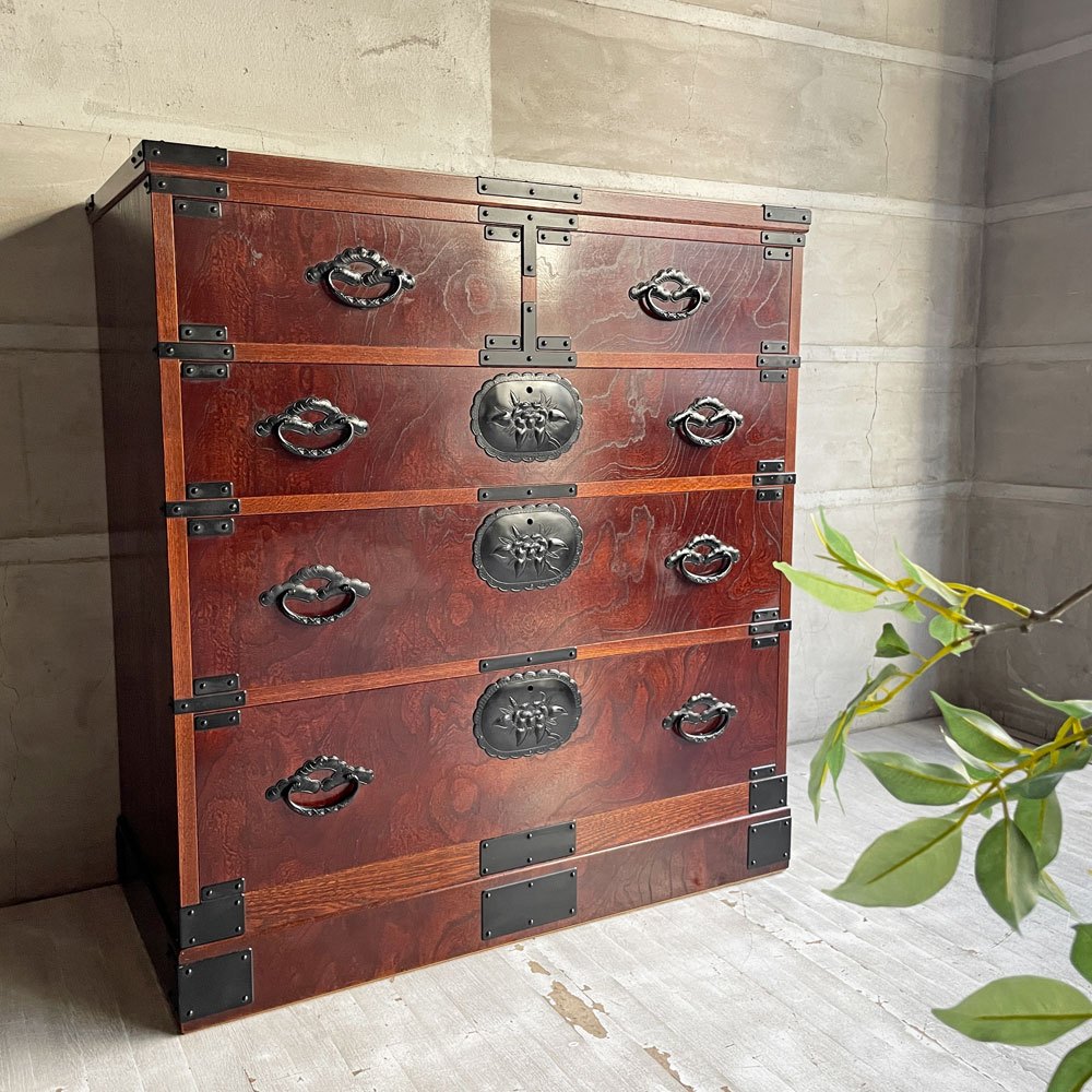 民芸箪笥 欅材 4段 抽斗5杯 整理ダンス チェスト 和箪笥 和家具 民藝 ♪