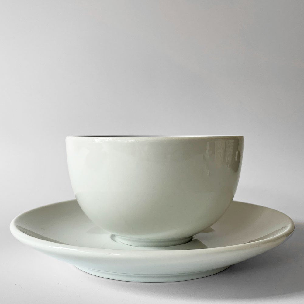 ロイヤルコペンハーゲン ROYAL COPENHAGEN ホワイトポット カップ&ソーサー C&S デンマーク 北欧食器 ◇