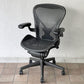 ハーマンミラー Herman Miller アーロンチェア クラシック Bサイズ ポスチャーフィット フル装備 グラファイトベース デスクチェア オフィスチェア ◇