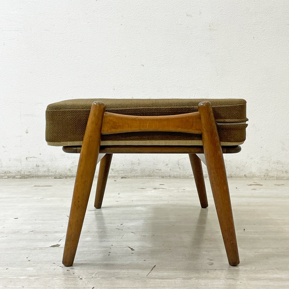 ゲタマ GETAMA GE240 オットマン ビーチ材 ハンス・J・ウェグナー Hans J Wegner スプリングクッション 北欧 デンマークビンテージ ●