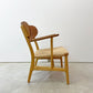 カールハンセン＆サン Carl Hansen & Son CH22 ラウンジチェア オーク材 × チーク材 ミックスコンビネーション オイルフィニッシュ ハンス・J・ウェグナー 未使用保管品 定価492,800円 ●