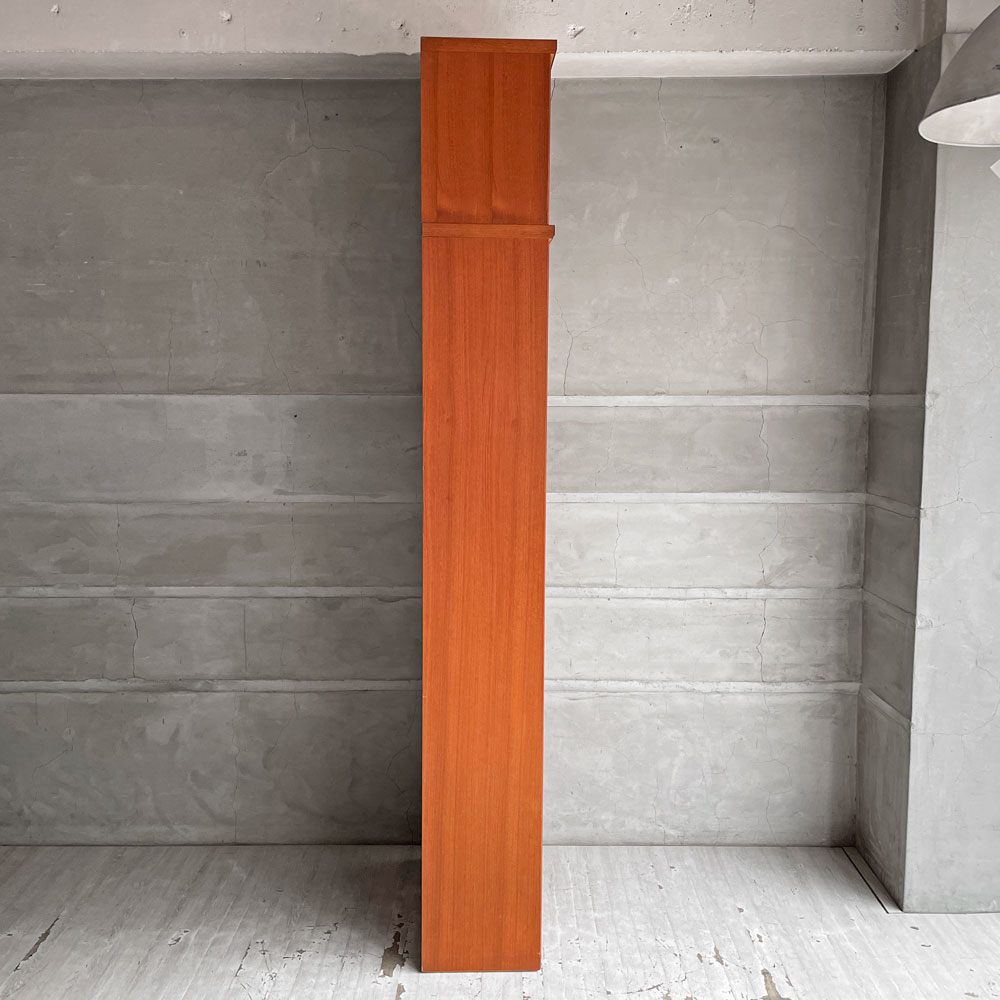 ジャパンビンテージ Japan Vintage チーク材 スリムシェルフ ブックシェルフ 本棚 オープンシェルフ 飾り棚  棚板可動式 上台付き ♪