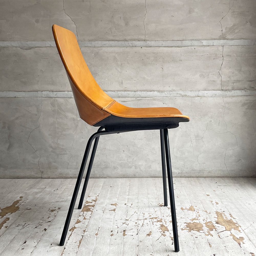 メゾンドュモンド Maisons du Monde トノーチェア Tonneau Chair ダイニングチェア レザー ピエール・ガーリッシュ Pierre Guarich フランス 希少 ♪