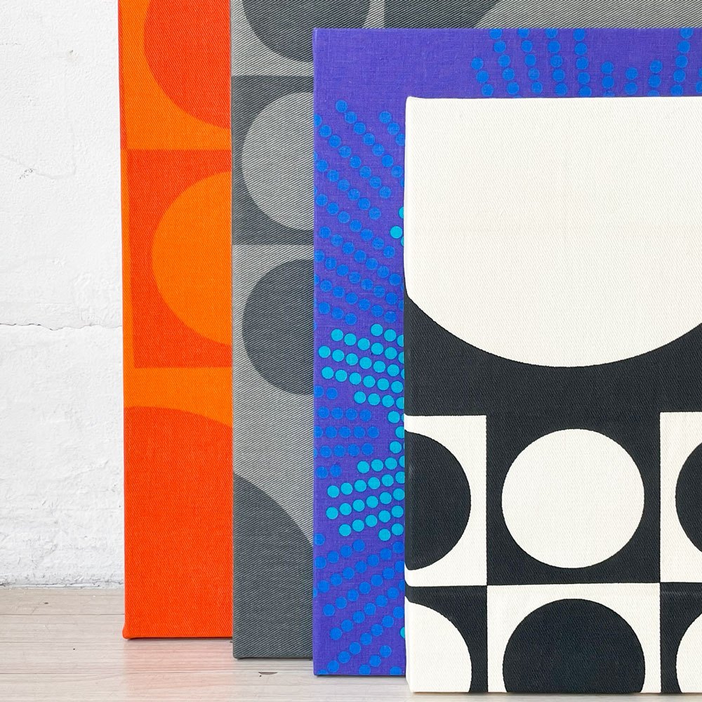 イノベーション INNOVATION ジオメトリ Geometri ファブリックパネル 91x73ｃｍ ヴェルナー・パントン Verner Panton ★