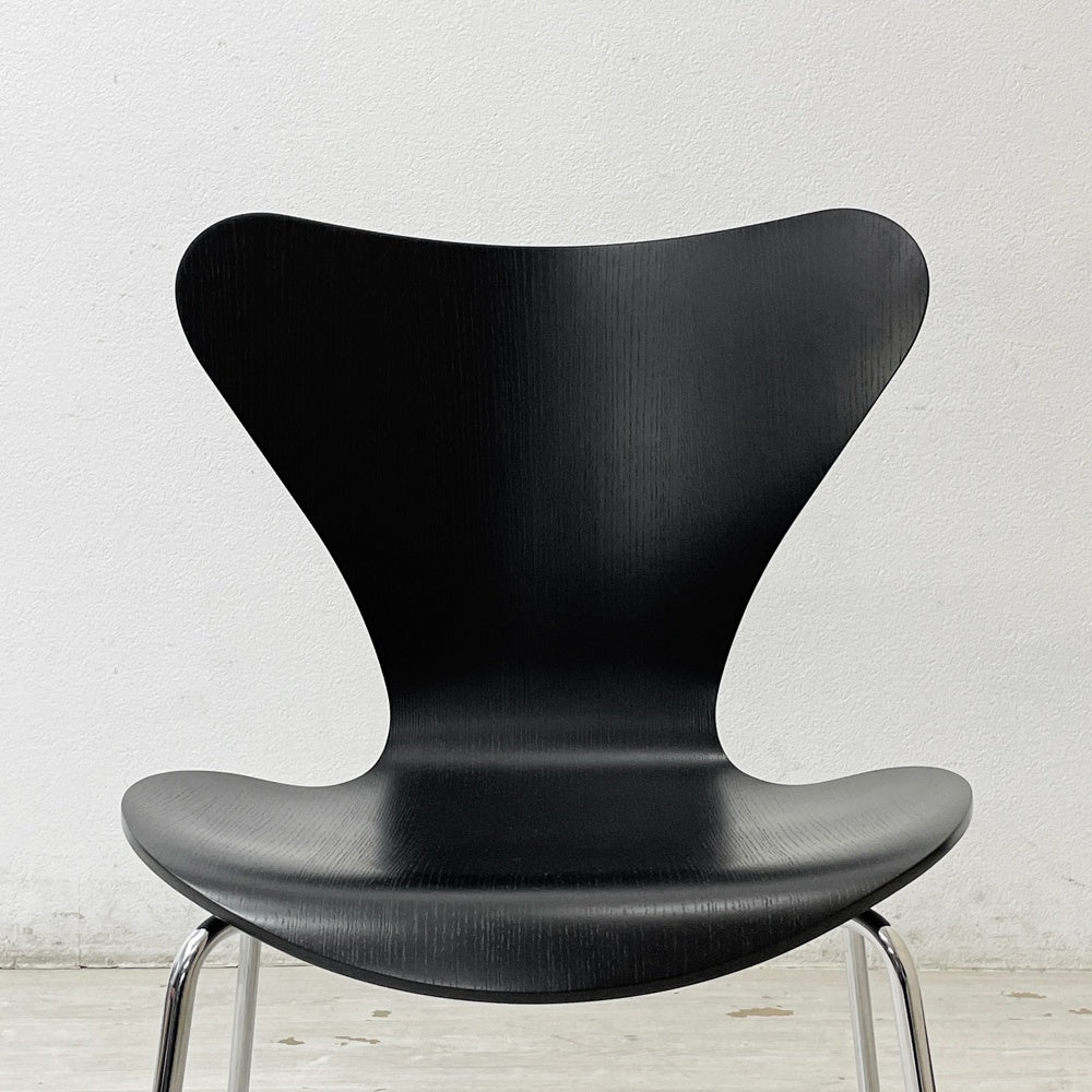 フリッツハンセン Fritz Hansen セブンチェア ダイニングチェア カラードアッシュ ブラック アルネ・ヤコブセン 北欧 デンマーク 定価75,680円 美品 A ●