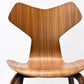フリッツハンセン Fritz Hansen グランプリチェア GRAND PRIX CHAIR ウォールナット材 ウッドレッグ アルネ・ヤコブセン 北欧 デンマーク 美品 定価113,080円 ●