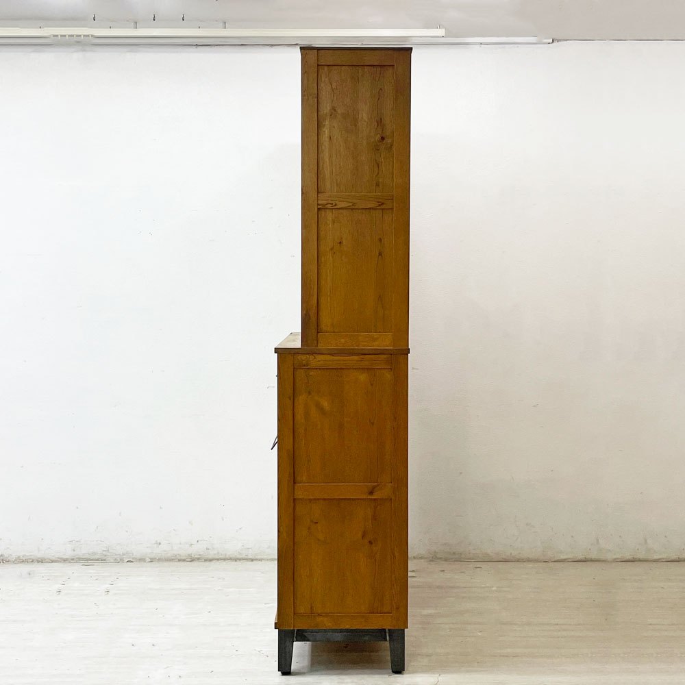 トラックファニチャー TRUCK FURNITURE ガット カップボード GATTO CUPBOARD オーク無垢材 キッチンボード 食器棚 W120 定価：￥649,000- ●