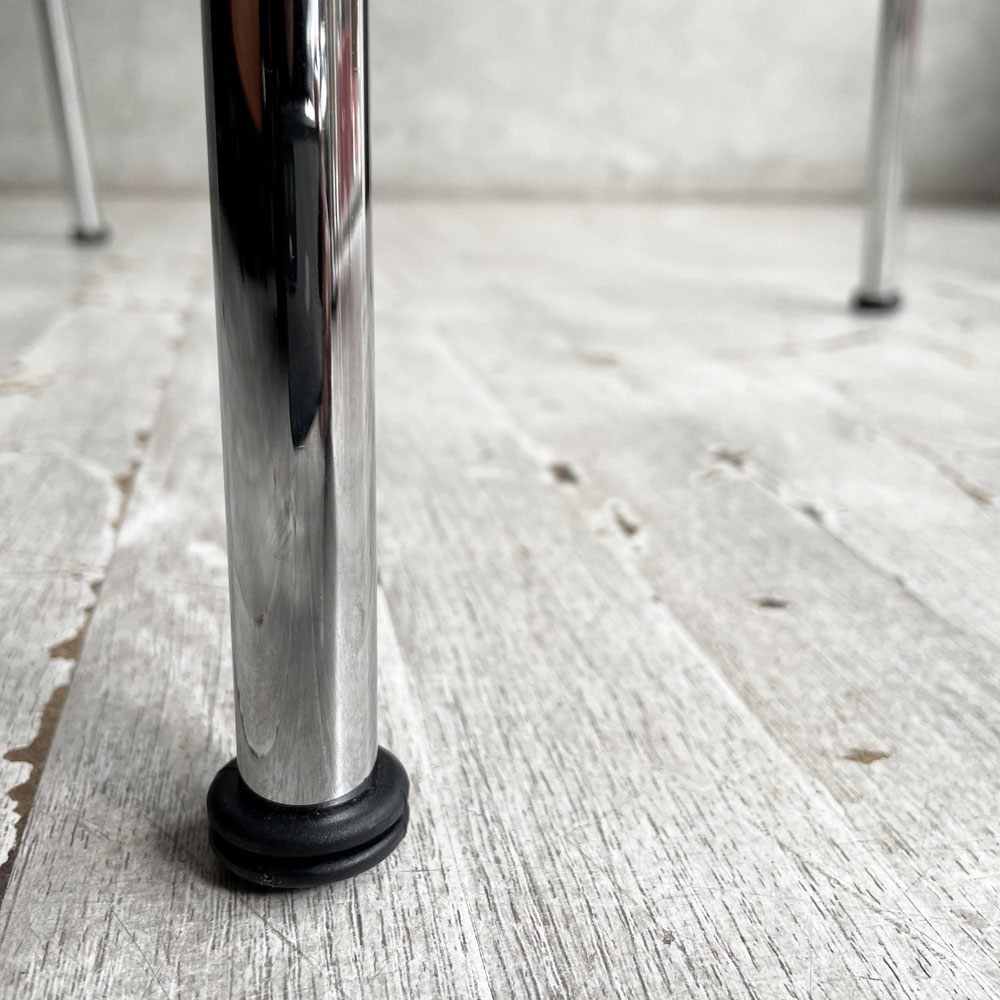 エンゲルブレヒト Engelbrechts チャリックチェア CHAIRIK Chair 101 ダイニングチェア スタッキング 4本脚 ホワイト プライウッド スチール デンマーク 未使用品 定価63,800円 ♪