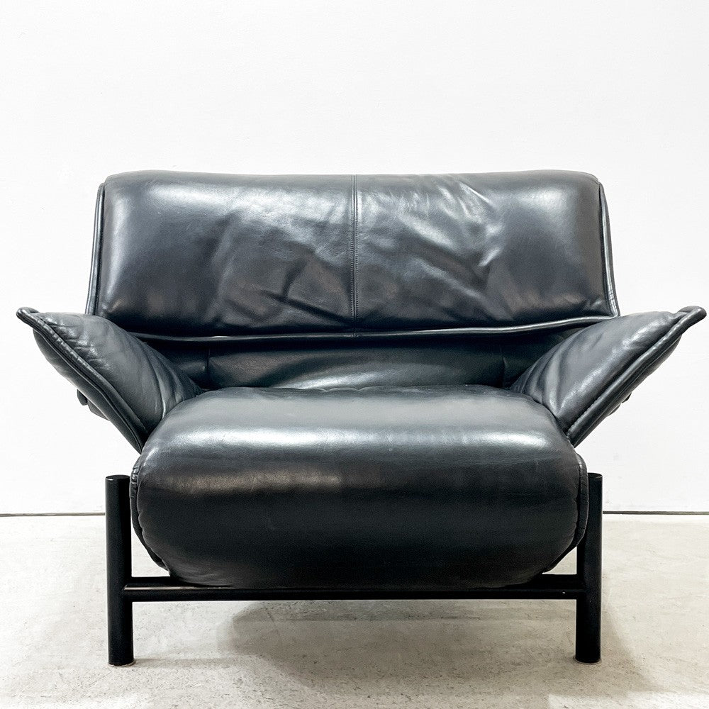 カッシーナイクスシー Cassina ixc. ヴェランダ VERANDA 1pソファ ローバック ハイバック オットマン ブラックレザー 本革 ヴィコ・マジストレッティ イタリア モダン ●