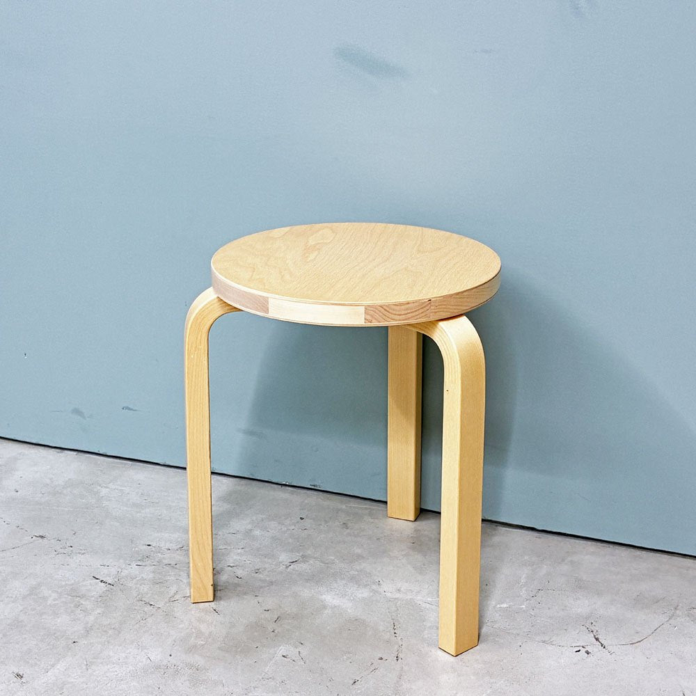 アルテック Artek スツール60 Stool60 バーチ材 ナチュラルラッカー 3本脚 アルヴァ・アアルト フィンランド 北欧 talo購入品 ◎