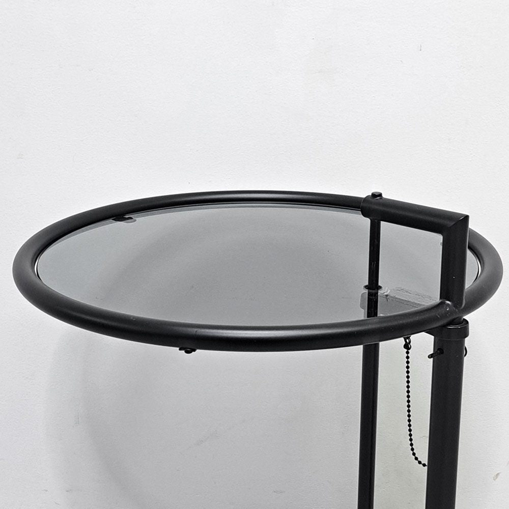 クラシコン ClassiCon アジャスタブルテーブル E1027 サイドテーブル ガラストップ マットブラック アイリーン・グレイ Eileen Gray 定価￥217,800- ●