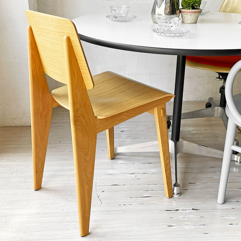 ヴィトラ vitra シェーズトゥボワ Chaise Tout Bois ダイニングチェア ナチュラルオーク 座面高46cm ジャン・プルーヴェ Jean Prouve 定価￥129,800- ★