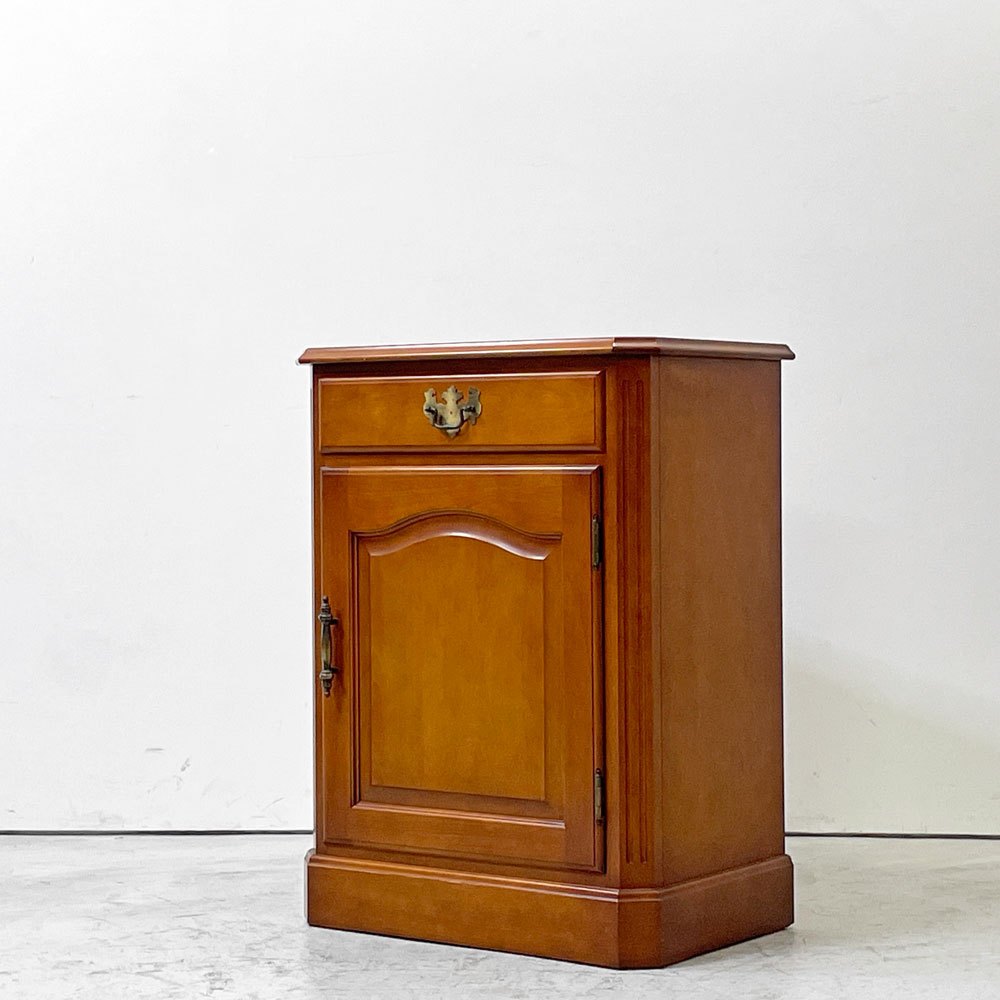 横浜ダニエル Daniel A-721 コンソールキャビネット 1ドロワー サイドキャビネット 樺桜材 クラシカルデザイン ●