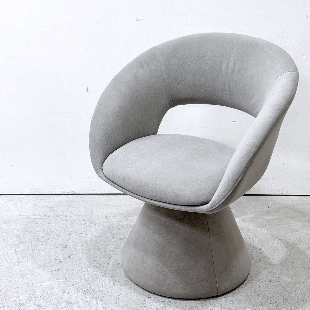 モーダエンカーサ moda en casab エアロチェア AERO chair ダイニングチェア 回転式 モダン 定価￥41,800ｰ 新品未使用品 ●