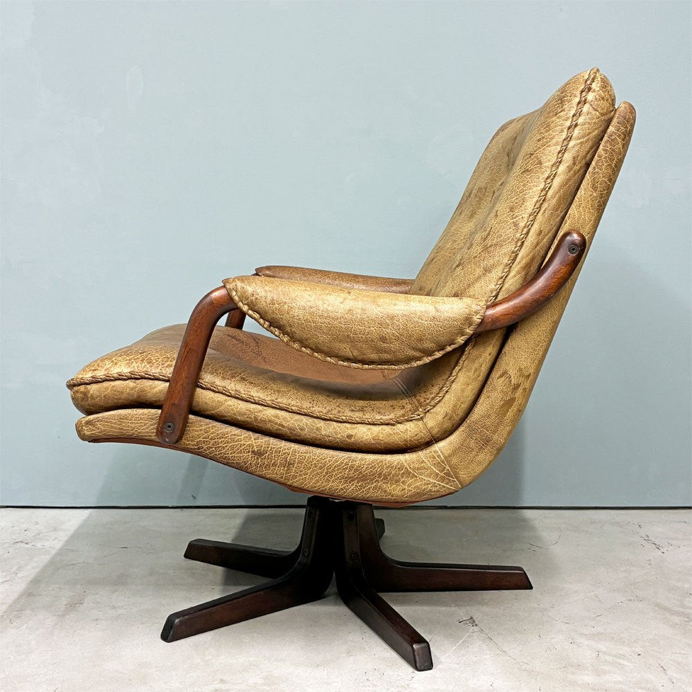 ベルグファニチャー Berg Furniture ラウンジチェア シングルソファ オーク材 本革 ブラウン 北欧 デンマーク ◎