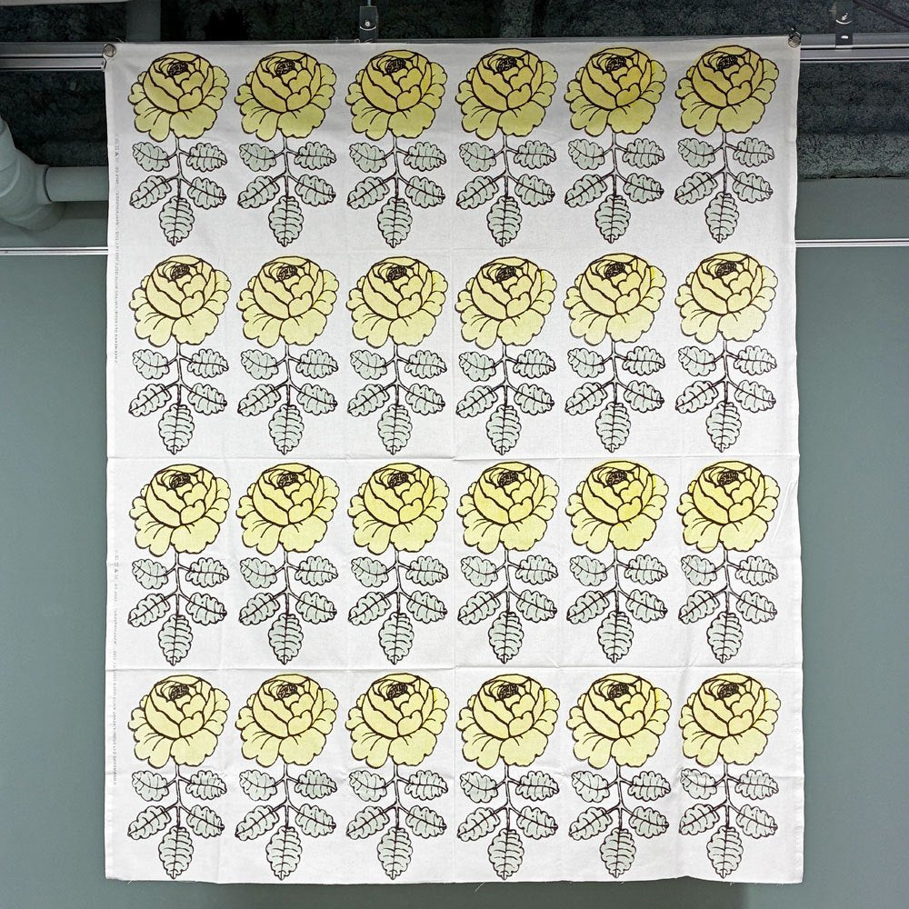 マリメッコ Marimekko マーライスルース Maalaisruusu ファブリック 147 × 175cm イエロー ◎