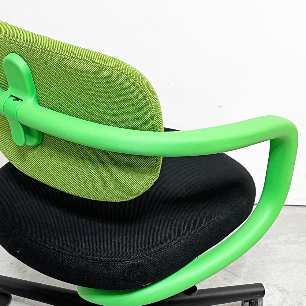 ヴィトラ vitra オールスター Allstar オフィスチェア デスクチェア グリーン × ブラック ファブリック コンスタンチン・グルチッチ 参考定価￥163,900- ●