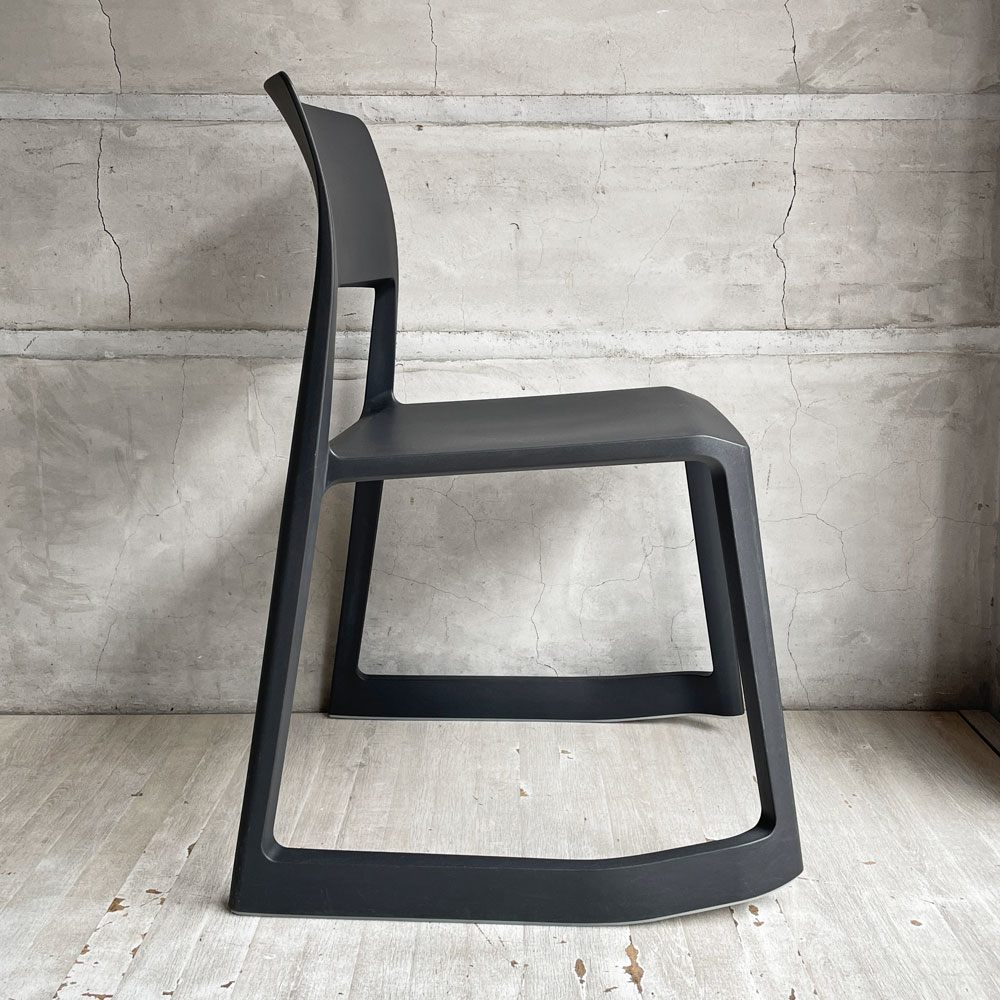 ヴィトラ Vitra ティプトン Tip Ton ワークチェア ダイニングチェア デスクチェア ブラック スタッキング チルト機能 定価￥47,300- ♪