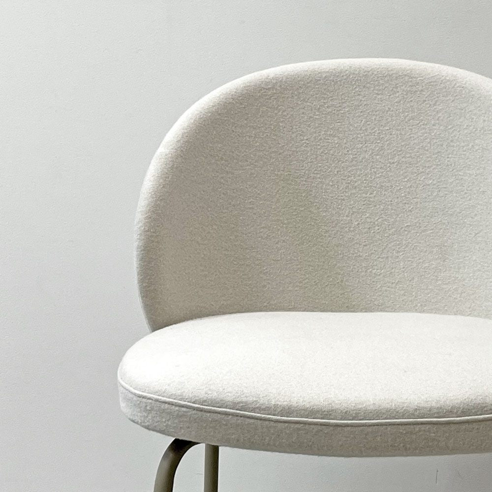 ボーコンセプト BoConcept プリンストン Princeton ダイニングチェア ベージュ ファブリック メタル脚 マットアッシュグレーラッカー仕上げ A ●