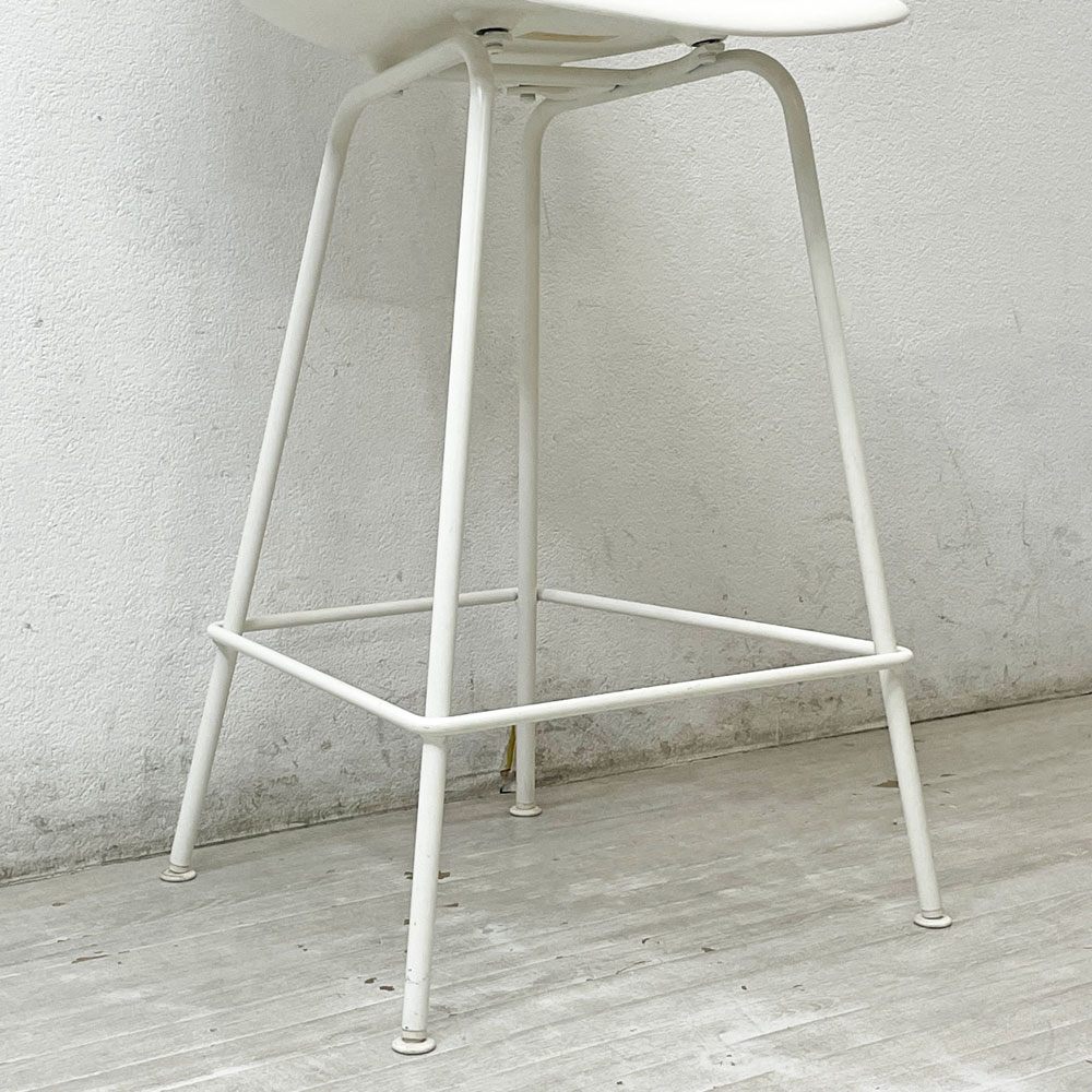 ハーマンミラー Herman Miller イームズプラスチックシェルスツール カウンターハイトスツール ポリプロピレン製 ホワイト ミッドセンチュリー ●
