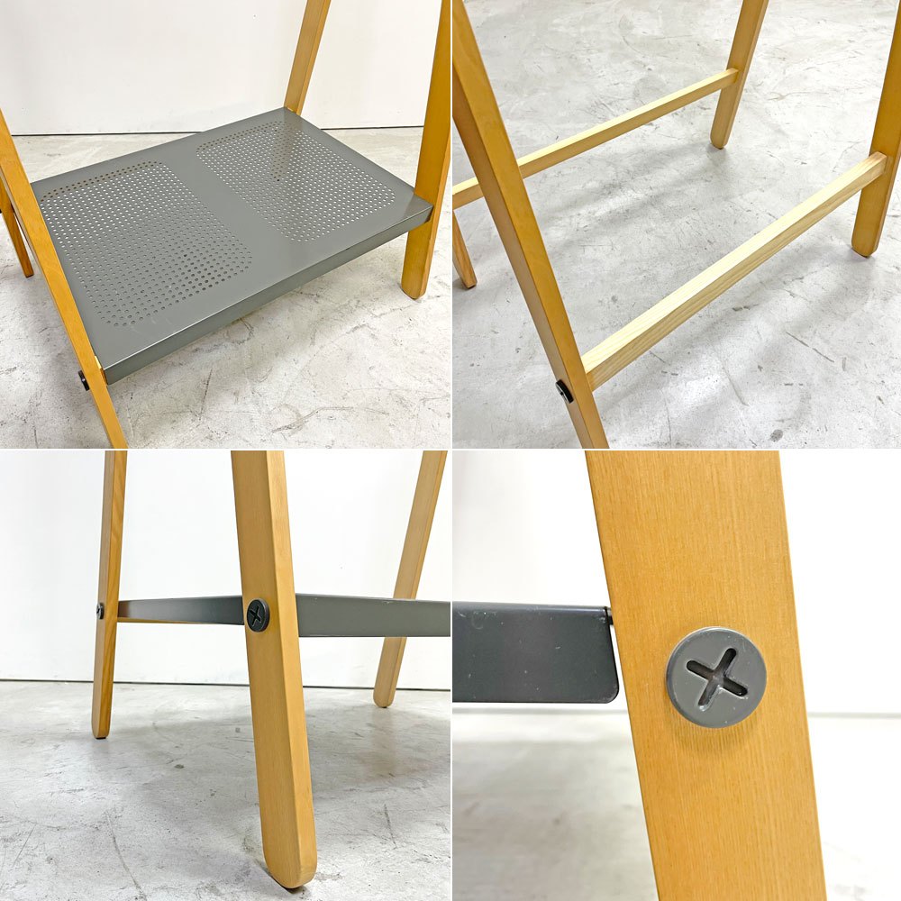 ノーマンコペンハーゲン Normann COPENHAGEN トーイ TOJ コートハンガー アッシュ材 グレー 折り畳み式 ●