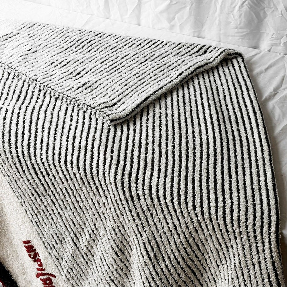 ベアフット ドリームズ BAREFOOT DREAMS コージーシック スロー CozyChic Throw INSPI(RED) Stripe Throw ブランケット 135×180cm ◇