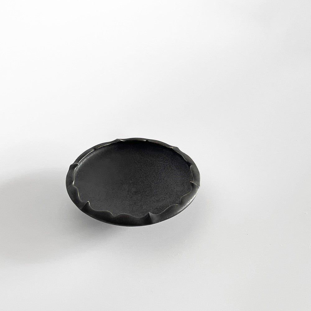 木下和美 輪花鉢 -蕾- 深皿 小鉢 Sサイズ 黒釉 磁器 11cm 現代作家 ■