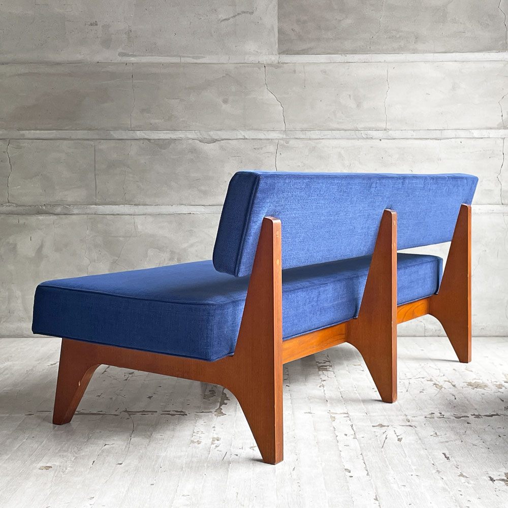 イデー IDEE ソリッドベンチ SOLID BENCH ソファ 2人掛けソファ 長椅子 W150cm ネイビーカラー アッシュ材フレーム アントンブラウン 参考価格￥199,900- ♪