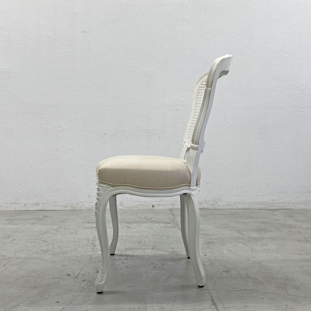 サラグレース Sarah Grace SGD デビュー ダイニングチェア DEBUT DINING CHAIR CHARM BD WHITE&NATURAL LINEN ラタンバック アンティーク風 オーク材 参考価格約55,000円 D〓