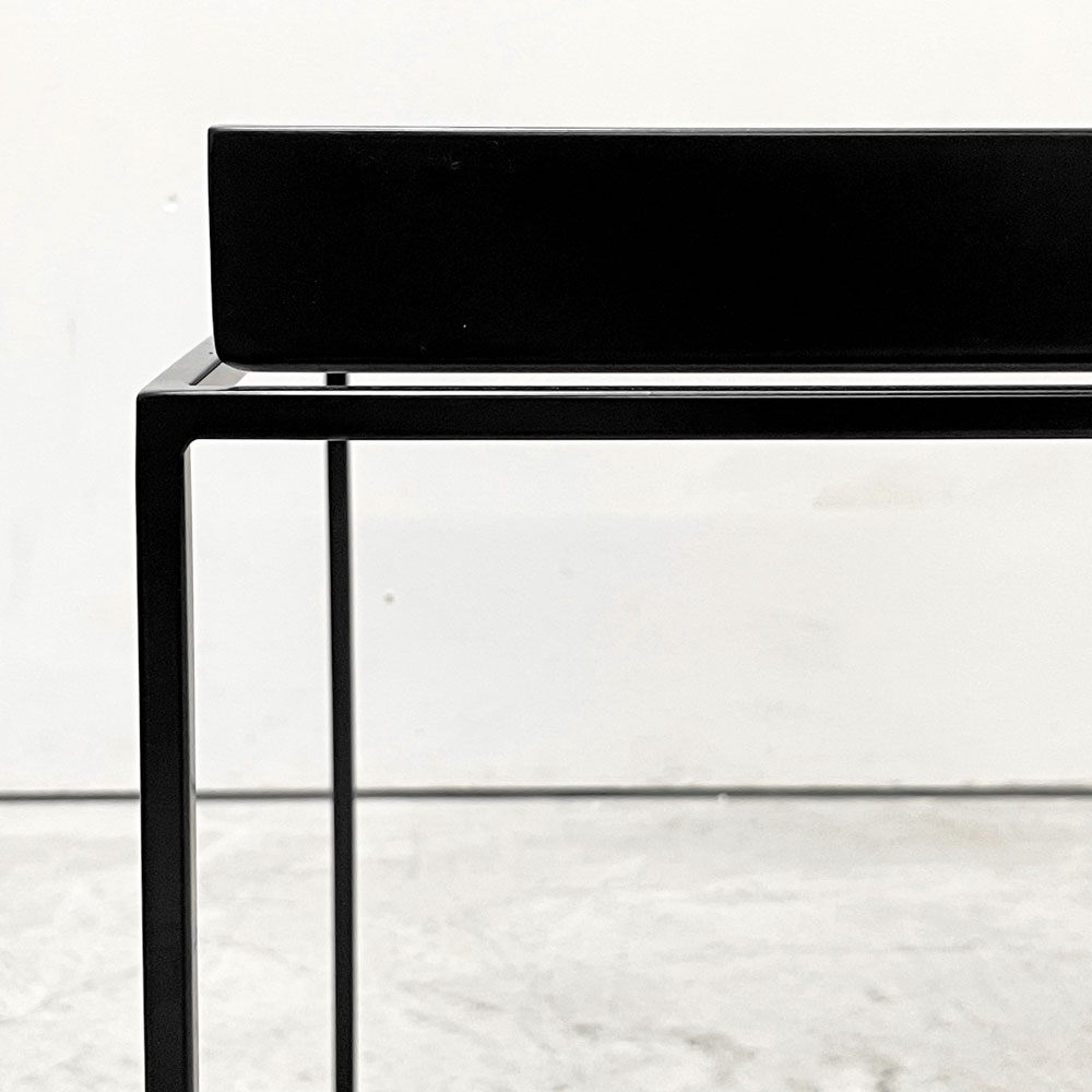 ヘイ HAY トレイテーブル Tray Table コーヒーテーブル センターテーブル Mサイズ ブラック W40cm スクエア 2Way 北欧 デンマーク モダン 定価￥42,900- C●