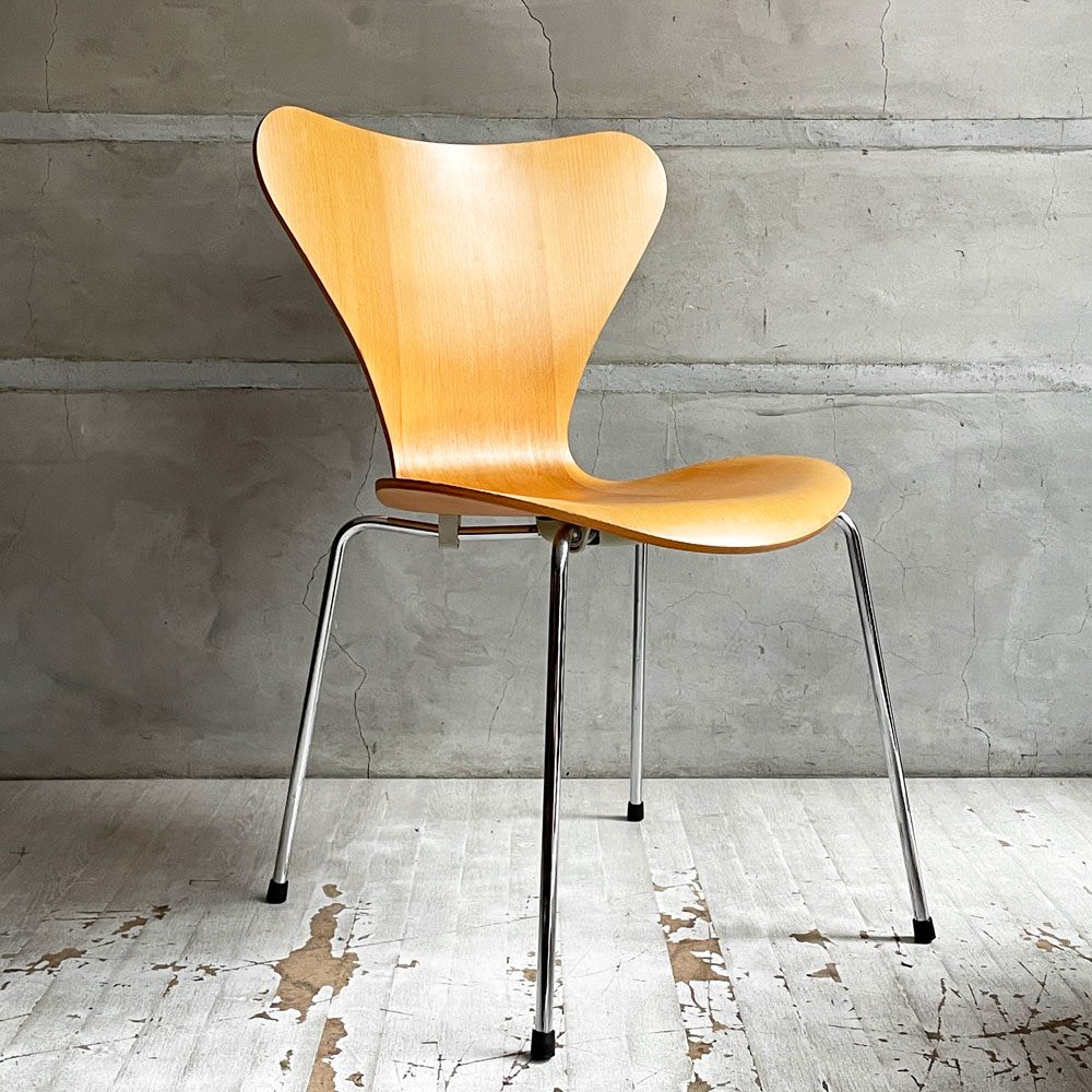 フリッツハンセン Fritz Hansen 3107 セブンチェア ビーチ材 ナチュラル ラッカー仕上げ アルネ・ヤコブセン スタッキング デンマーク 北欧家具 B ♪