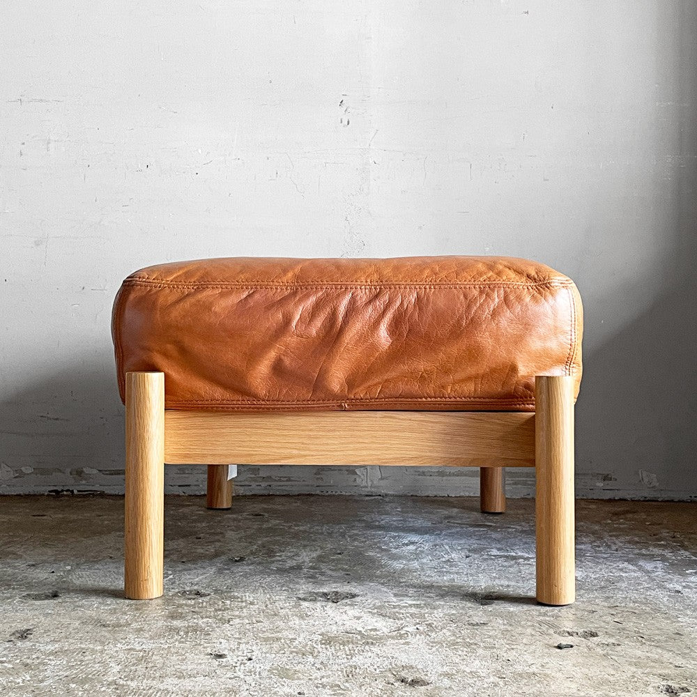 イデー IDEE ディモンシュ オットマン レザー DIMANCHE OTTOMAN Leather フルグレインレザー ブラウン マリナ・ボーティエ ナチュラルデザイン 定価 ¥149,900- ■