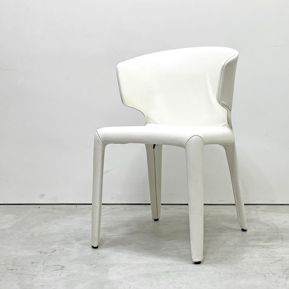 カッシーナ Cassina オラ 367 HOLA アームチェア 本革 フルレザー ホワイト ハンス・ウェッツスタイン 定価￥374,000- A ●