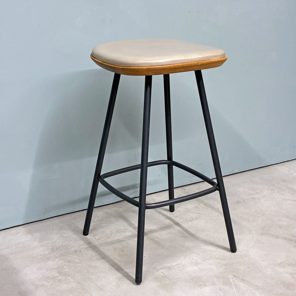 クルーガーブラザーズ BRDR.Kruger ポーリーン Pauline バースツール OEO Studio メタルレッグ デンマーク 北欧 モダン A ◎